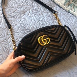 Authentic GG Marmont small matelassé shoulder bag